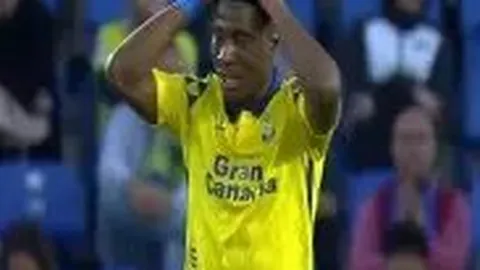 罗志祥豪宅楼顶游泳池首度亮相，网友惊叹其奢华程度