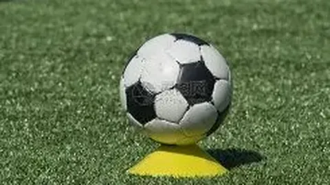 1958年曼联球迷团体呼吁德比战后举行静坐抵制票价攀升行动