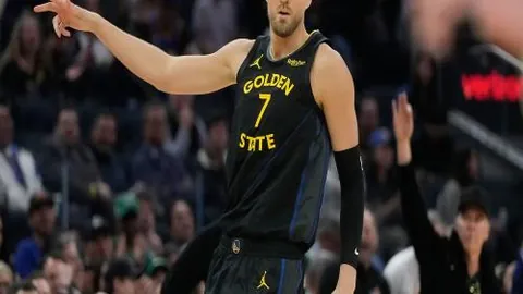 亚历山大力挽狂澜，砍下33分7篮板8助攻助雷霆胜步行者